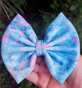 Savannah Bow-Blue Splatter